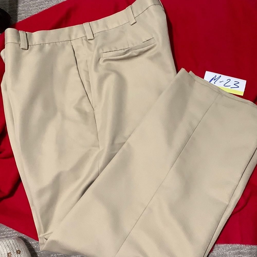 NWT Kenneth Cole Reaction Men’s Dress Pants 38*30